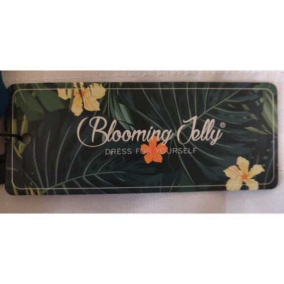 Bloomin Jelly Swimsuit LARGE Tiered Flutter Sleeves Ruching Turquoise Black NWT - Picture 11 of 16